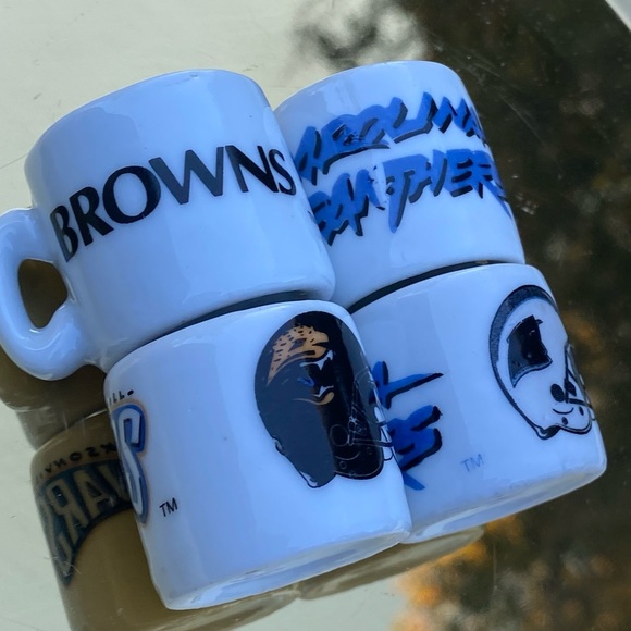 COLLECTABLE VINTAGE NFL MINIATURE MINI COFFEE CUP MUG LOT OF 4 - Picture 14 of 17